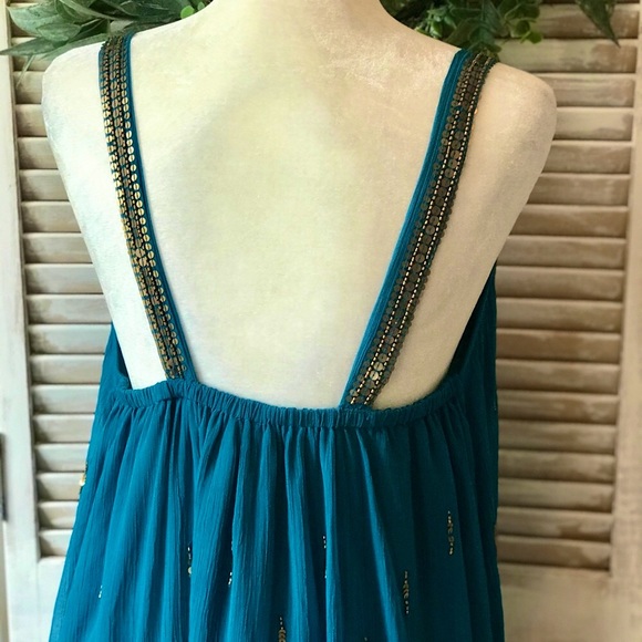 STUNNING CHIFFON DRESS WITH SEQUIN ACCENTS - Picture 7 of 11